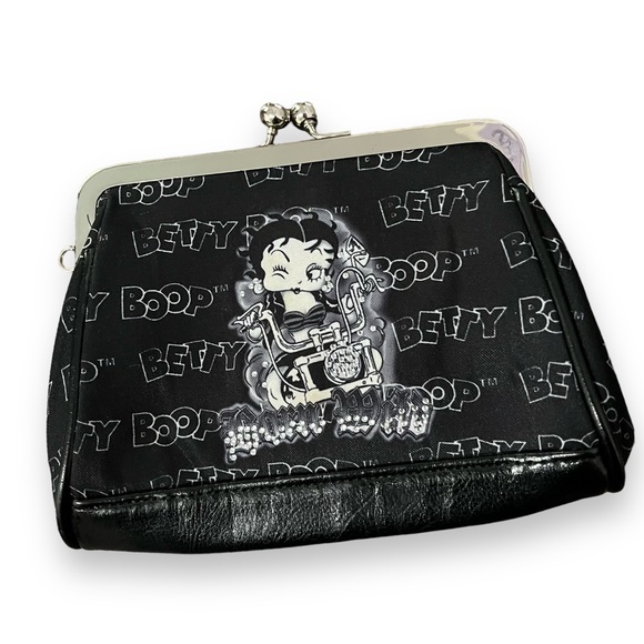 Betty Boop Handbags - Betty Boop Y2k Black Clutch Wallet Bag
